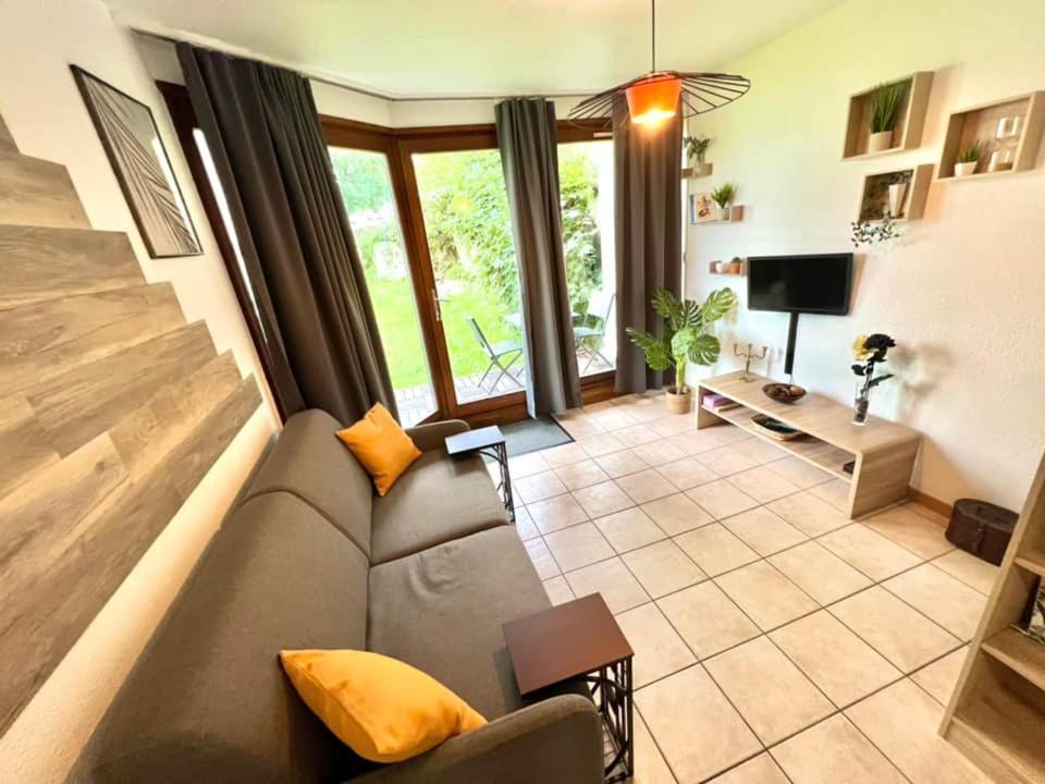 Joli Studio Cosy, Vue Magnifique Et Terrasse Privee ジェラールメ エクステリア 写真